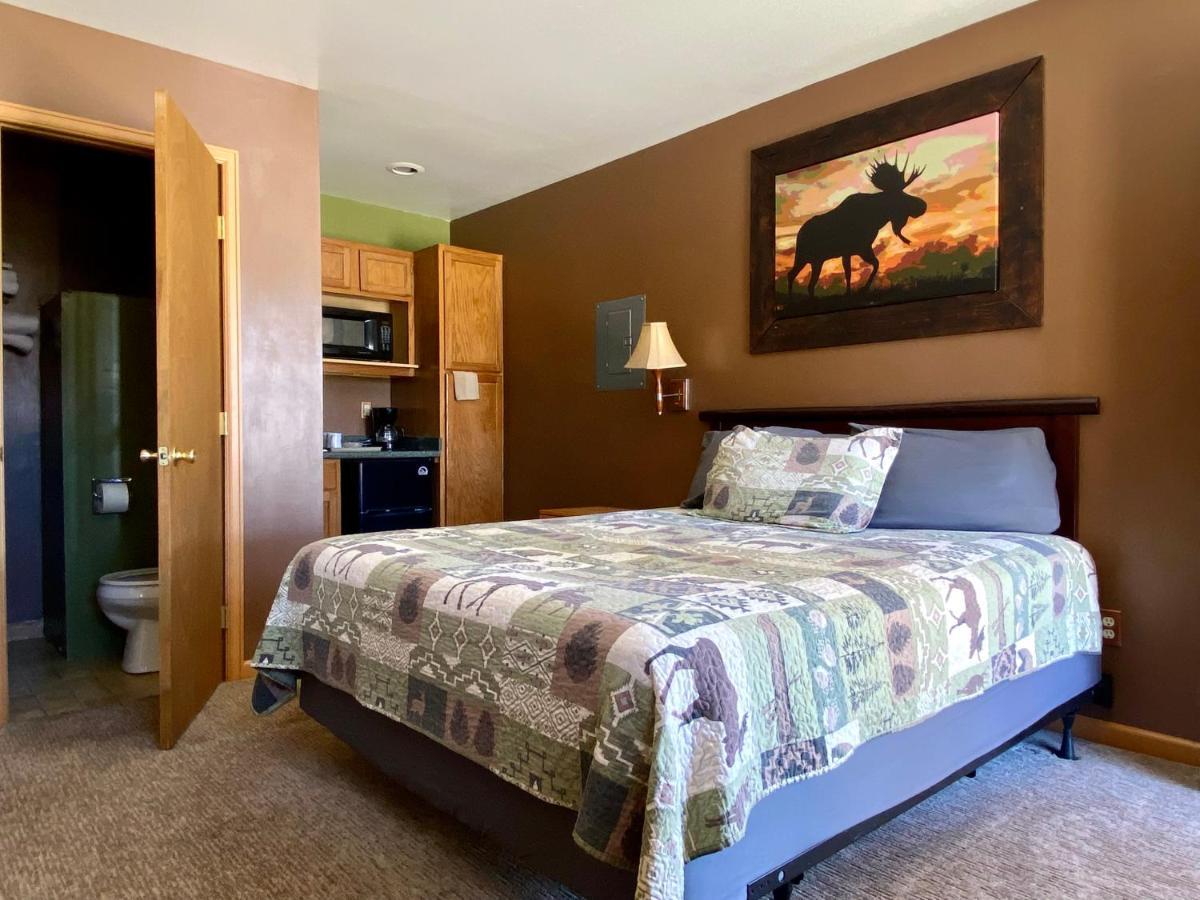 Moosehead Lodge Rangely Экстерьер фото