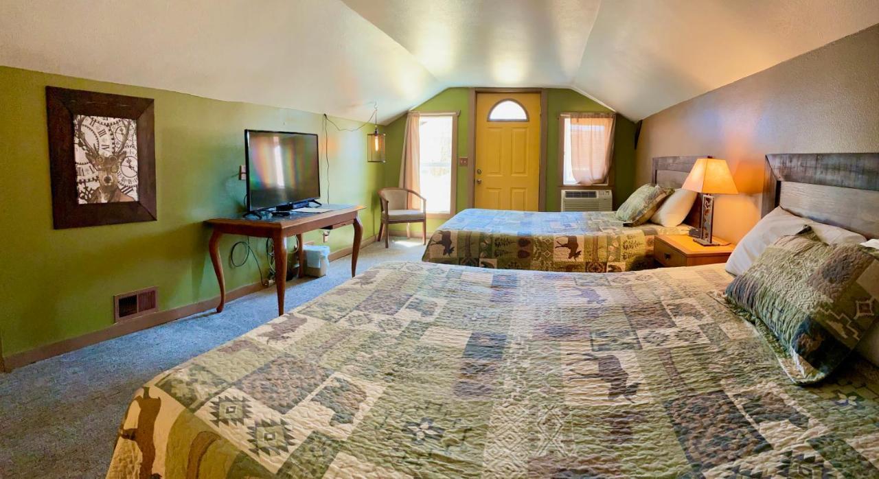 Moosehead Lodge Rangely Экстерьер фото